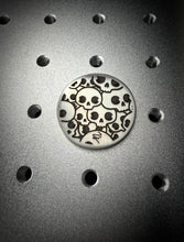 Load image into Gallery viewer, Skully ZL Ball Marker
